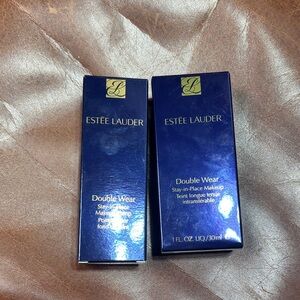 Estee Lauder Double Wear Foundation - Navy Blue Box